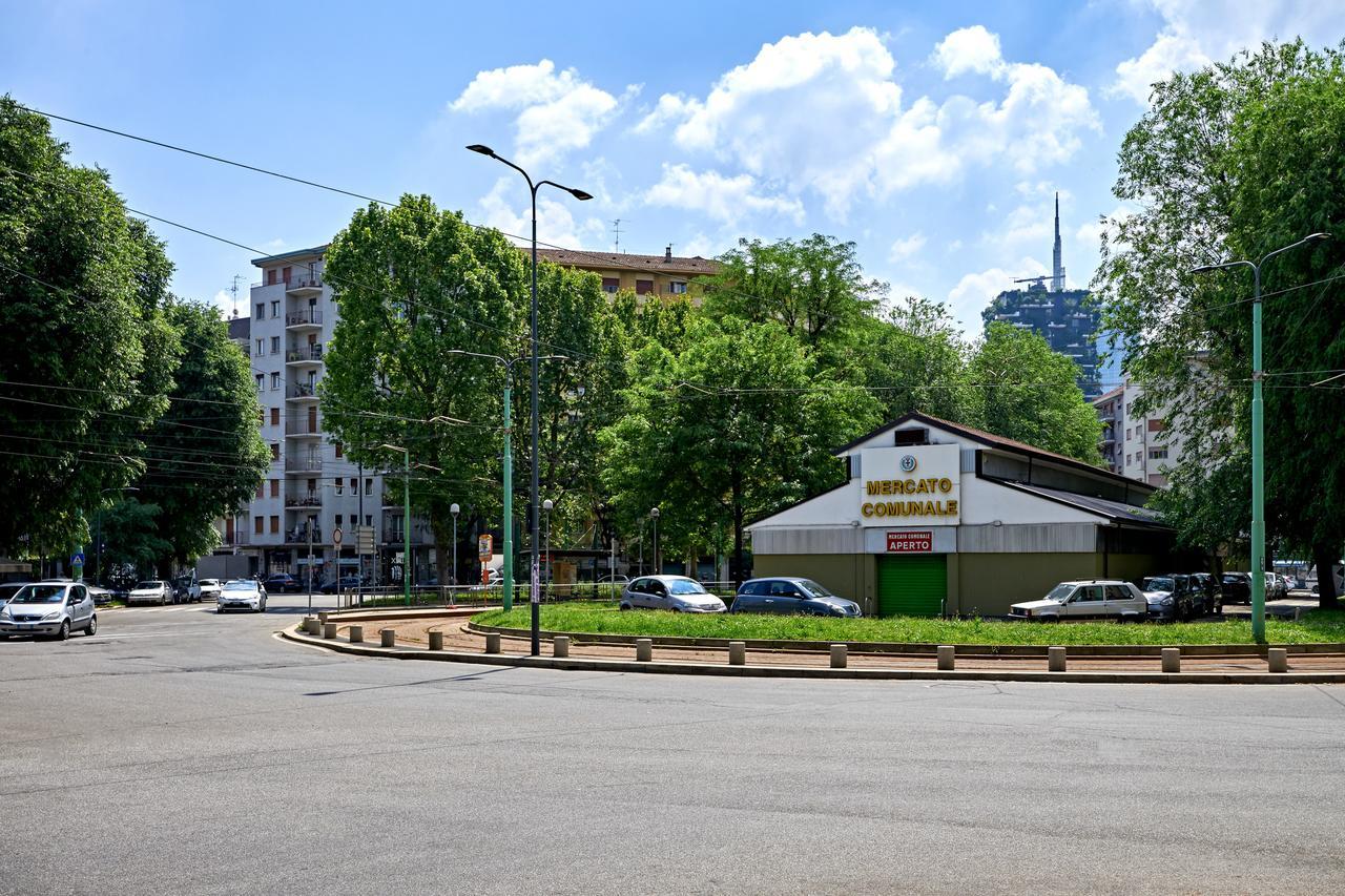 Eleganti Suite In Piazzale Lagosta Milano Exterior foto